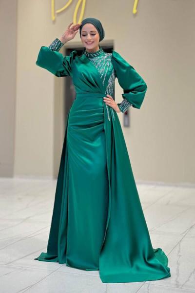 Defne Abiye Zümrüt