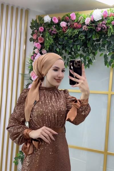 Kolu Kuşaklı Payet Abiye Bakır